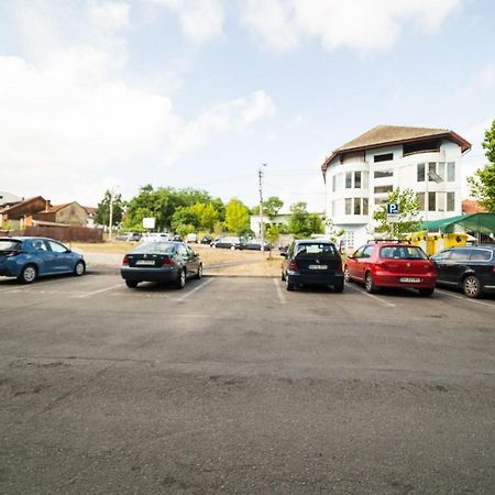 Eunice Apartament Oradea Luaran gambar