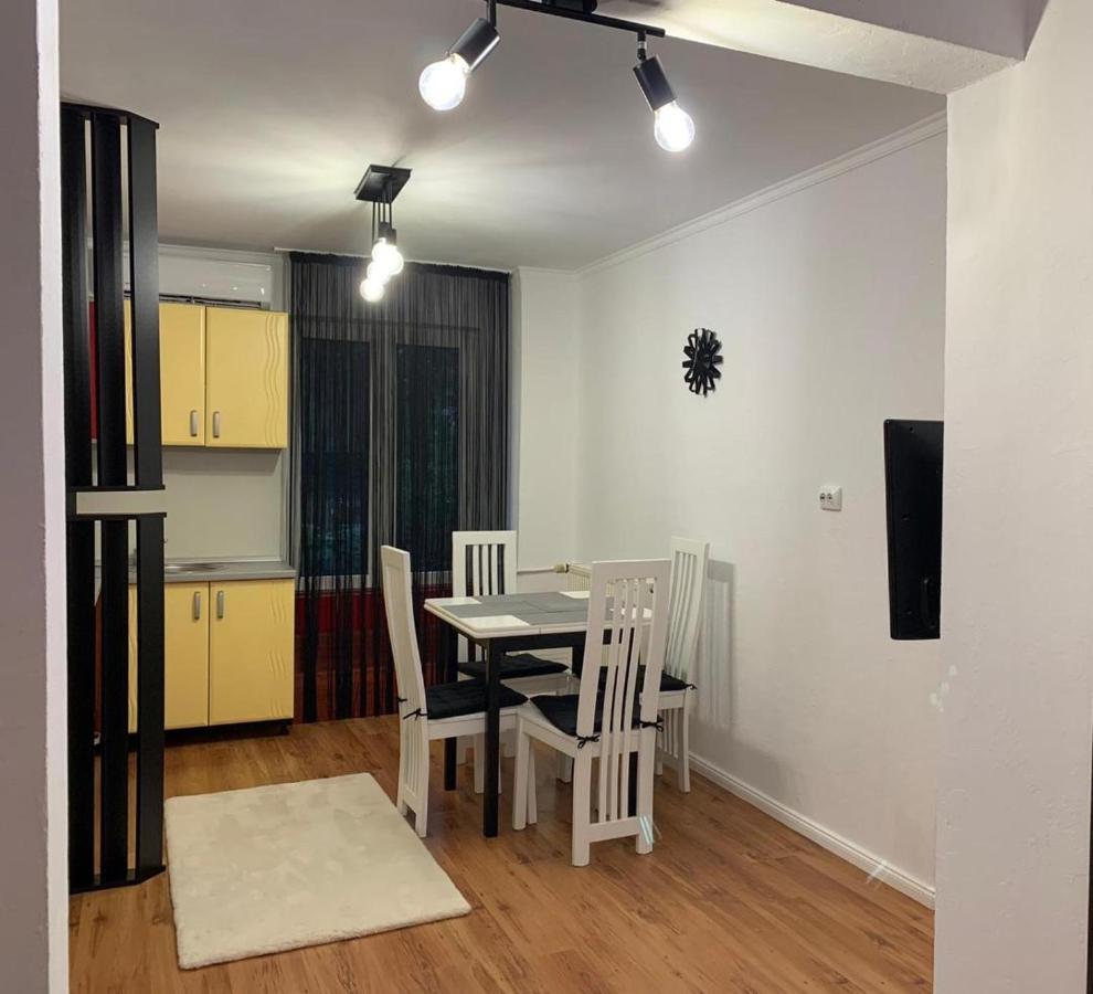 Eunice Apartament Oradea Luaran gambar