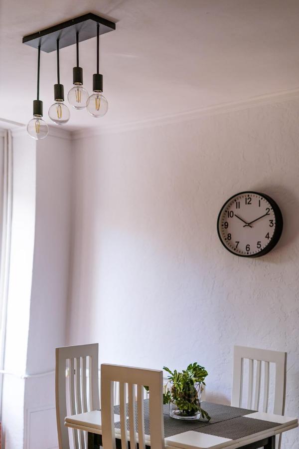 Eunice Apartament Oradea Luaran gambar